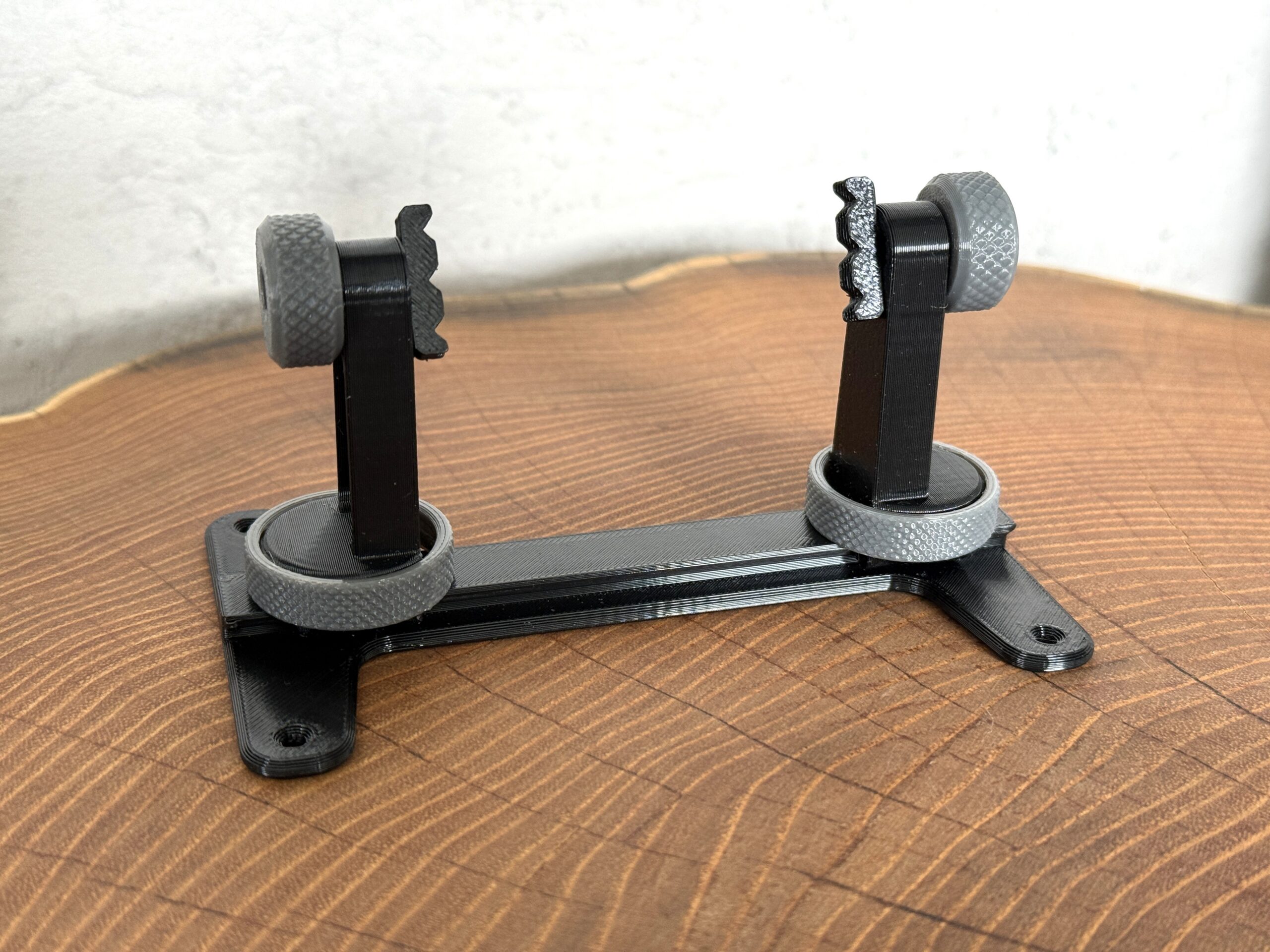 Uchwyt – Podstawka Montażowa do Lutowania Płytek PCB – Stabilna i Regulowana! - obrazek 5