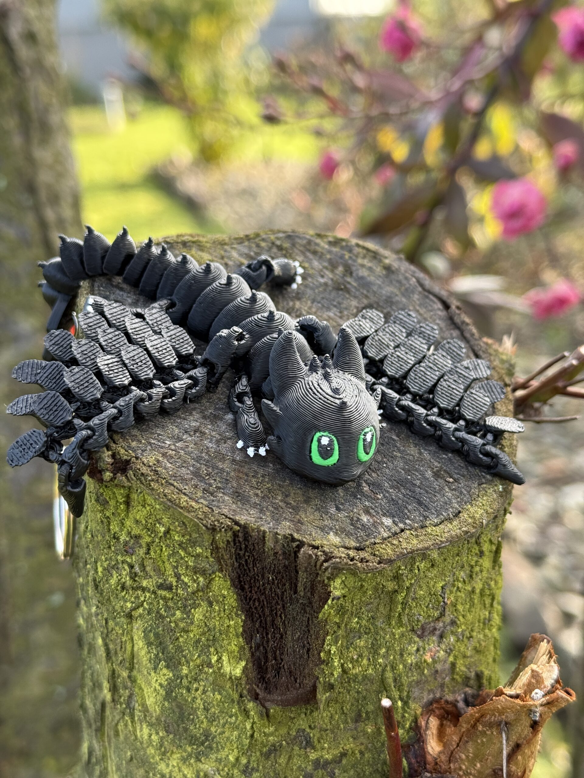 Szczerbatek 3D ruchomy Brelok – Nocna Furia z „Jak wytresować smoka” - obrazek 5