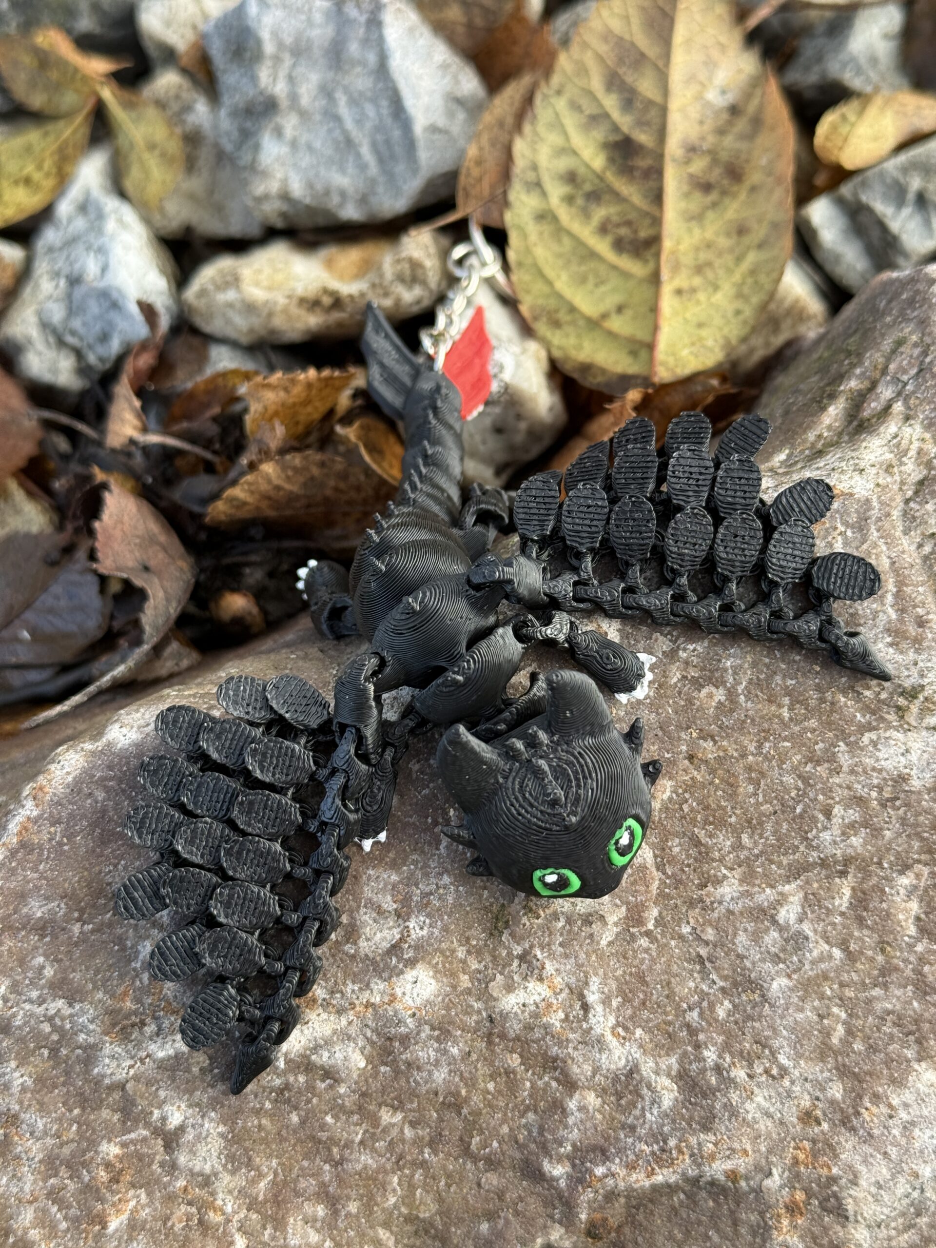 Szczerbatek 3D ruchomy Brelok – Nocna Furia z „Jak wytresować smoka” - obrazek 7