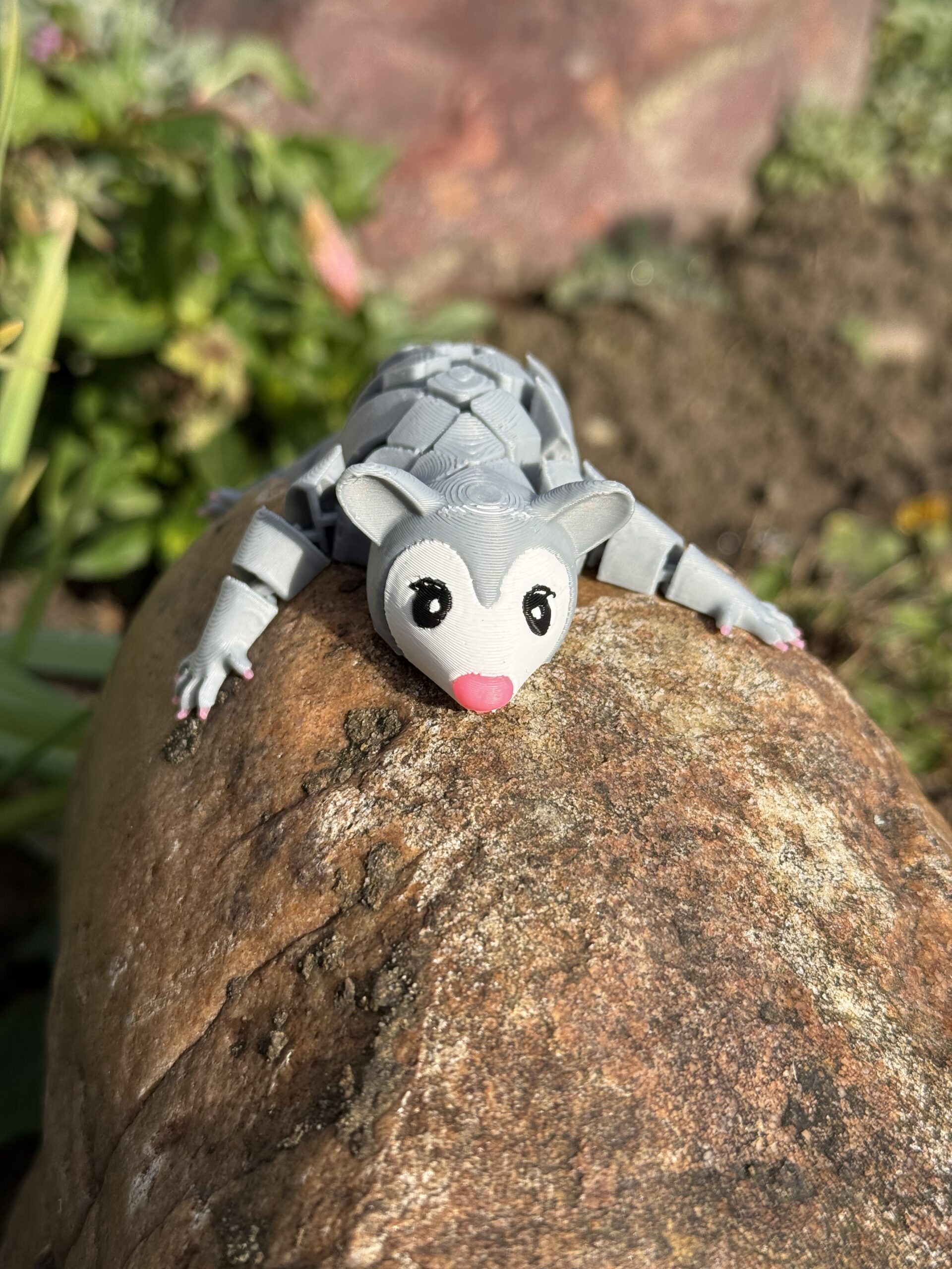 Słodki segmentowy Opos 3D – elastyczna figurka 3D pełna uroku, zabawka - obrazek 4