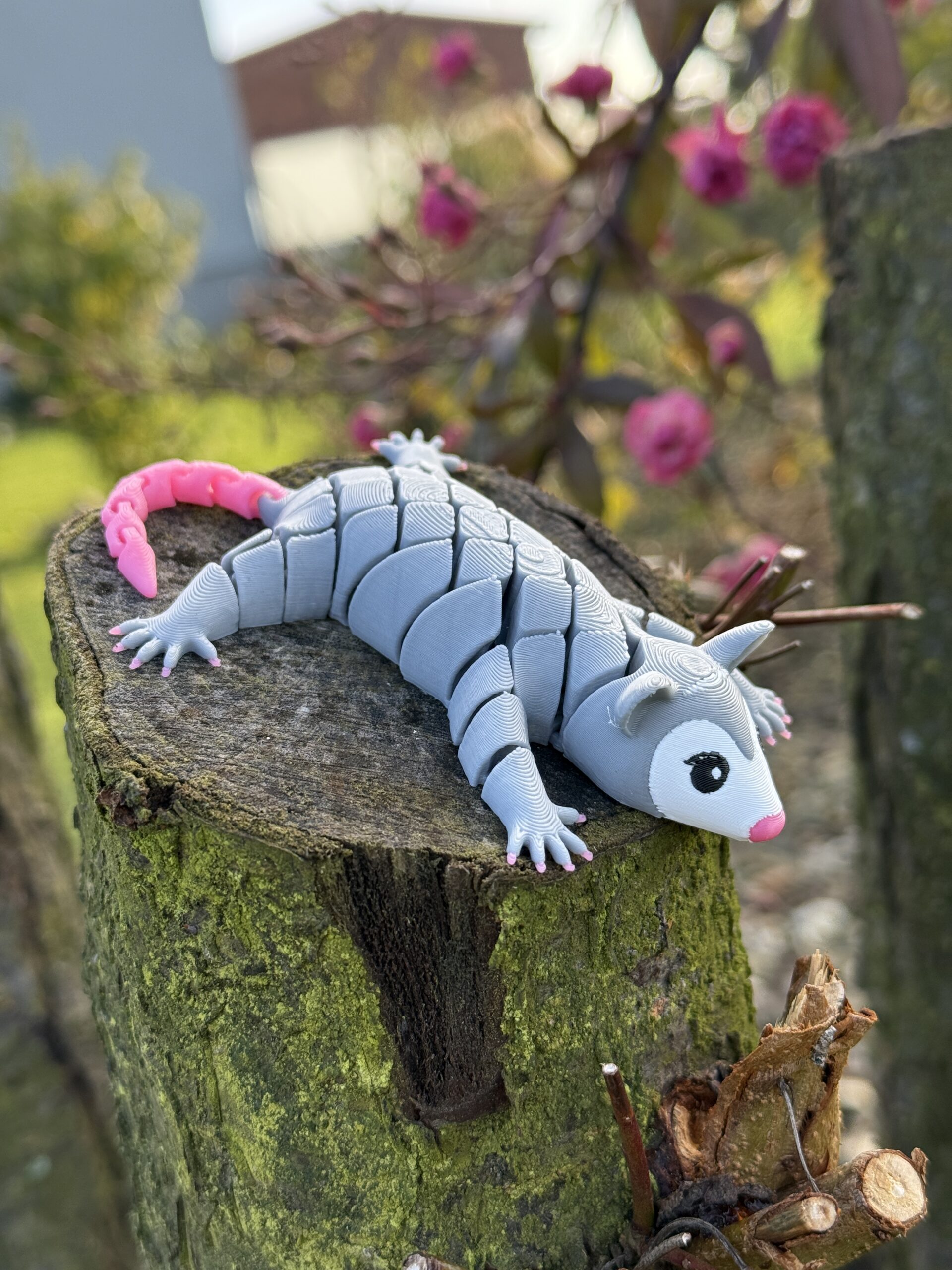 Słodki segmentowy Opos 3D – elastyczna figurka 3D pełna uroku, zabawka - obrazek 11