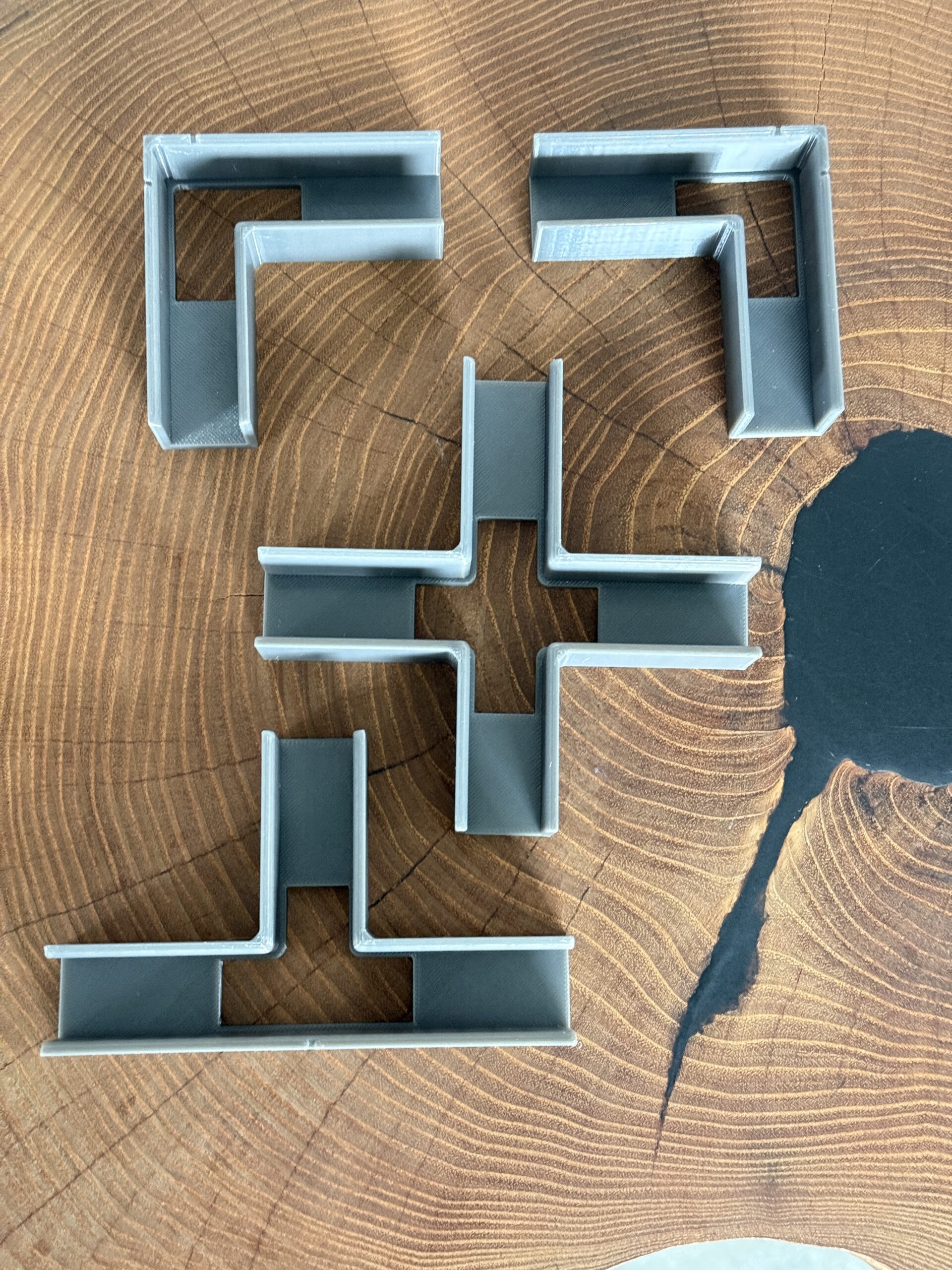 Zestaw Uchwytów Stolarskich do Płyty Montażowej 18 mm – Twoja „trzecia ręka” w warsztacie! - obrazek 2