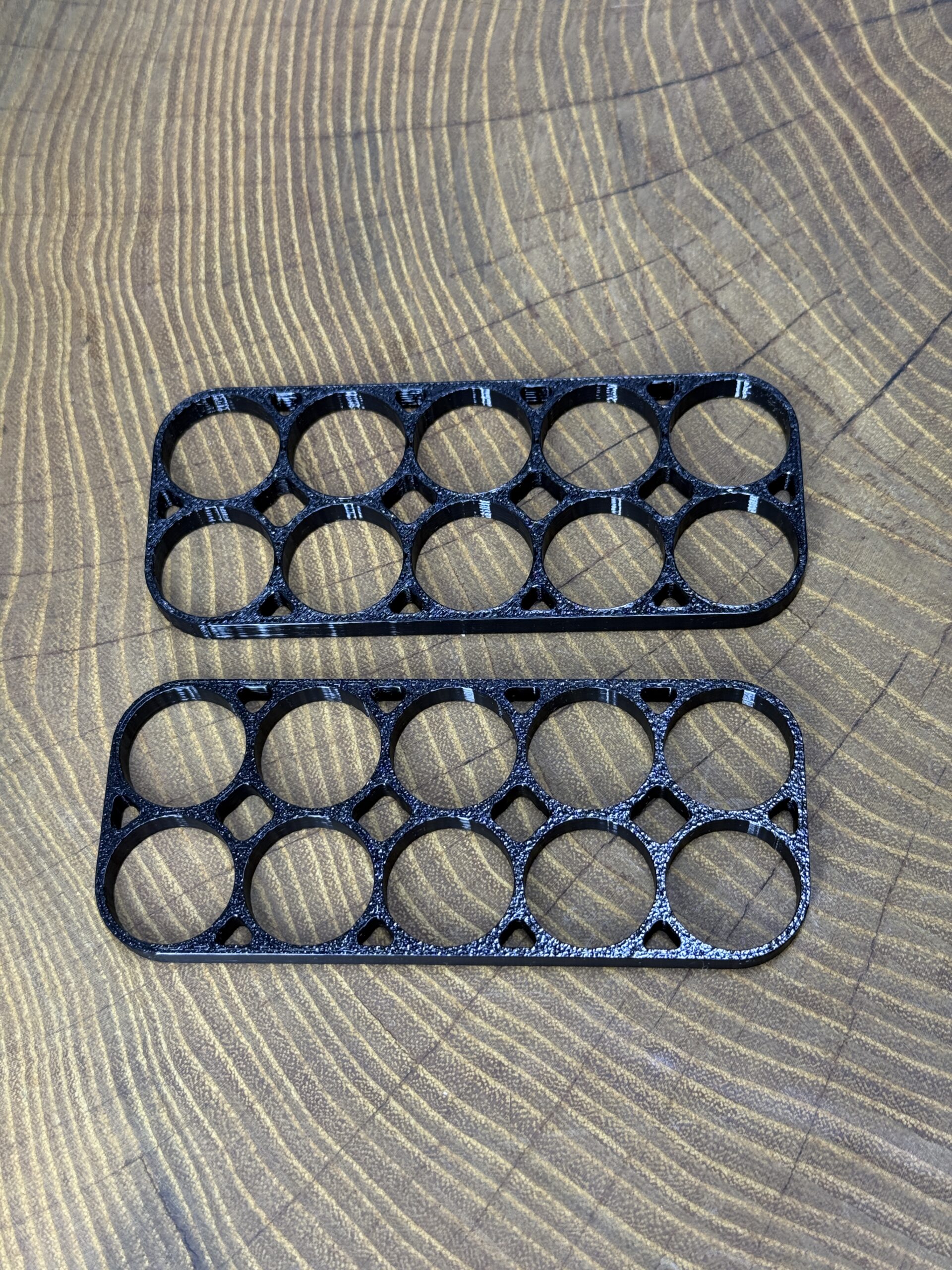 Uchwyt / koszyk na ogniwa 21700 – solidny i precyzyjny element, 2x5 - obrazek 3