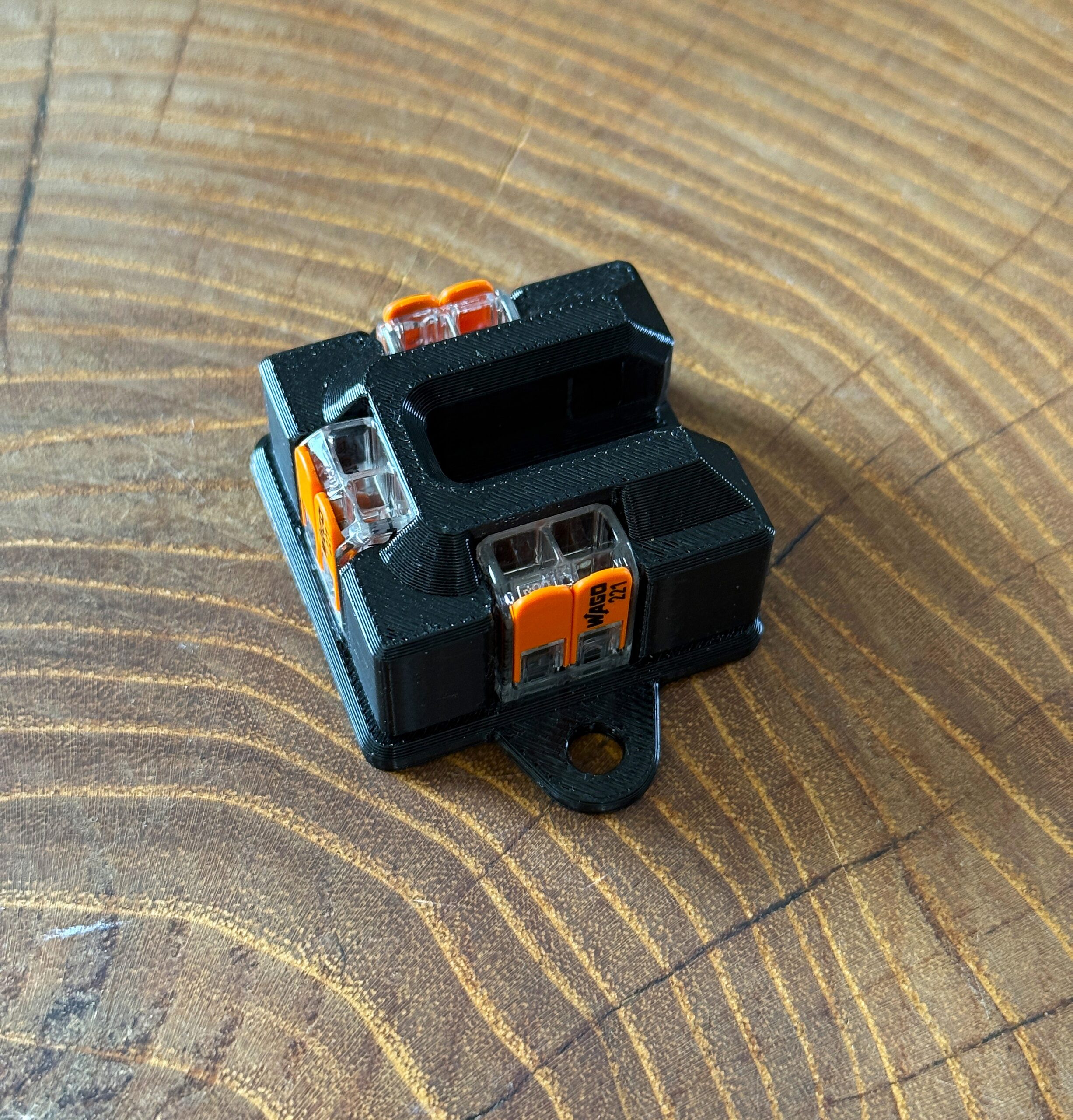 Blok rozdzielczy do kostek WAGO 221-412 – solidny uchwyt 3-sekcyjny - obrazek 5