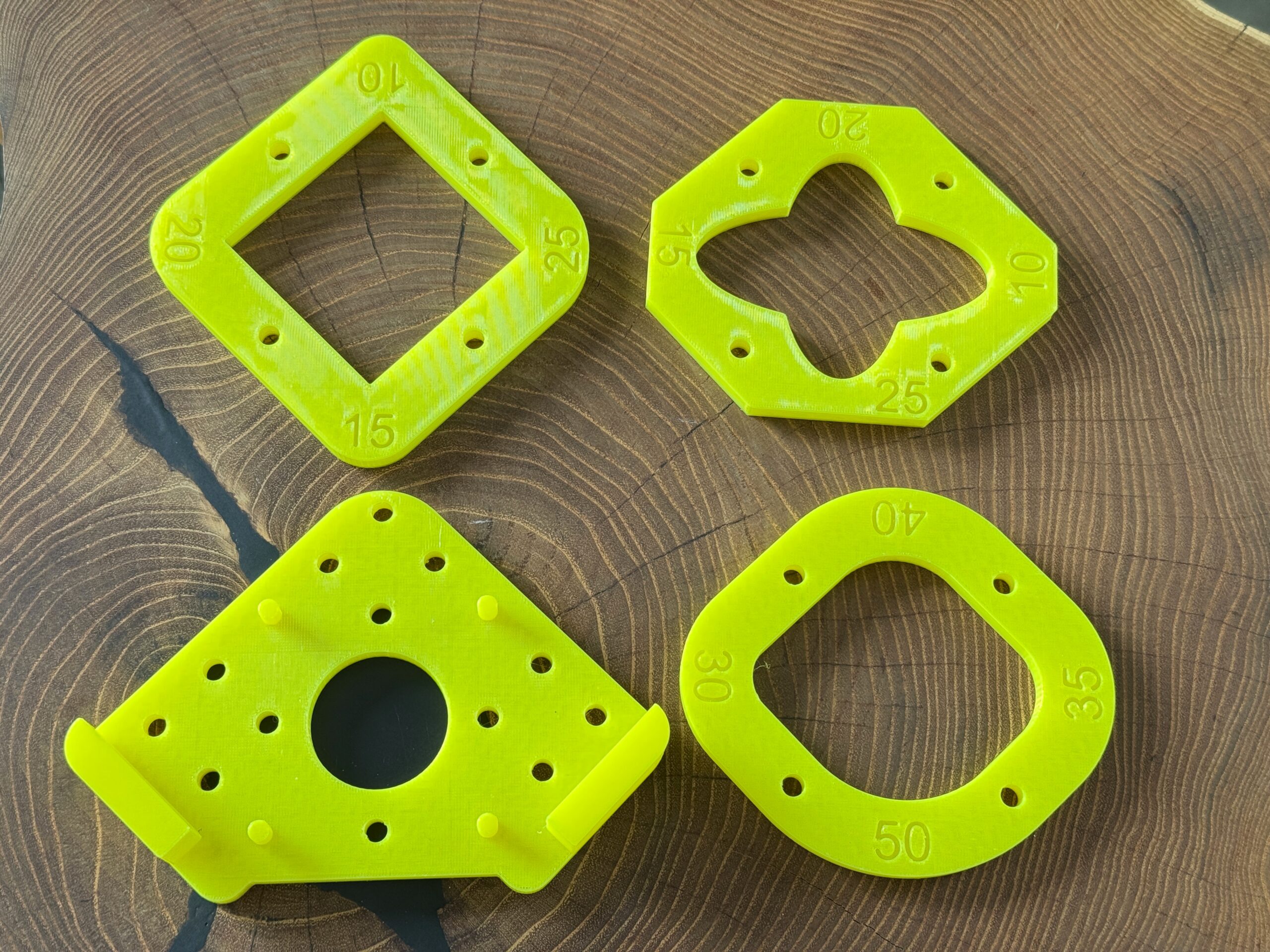 Szablon / wzornik do frezowania narożników 12w1 / 10-50 mm - obrazek 2