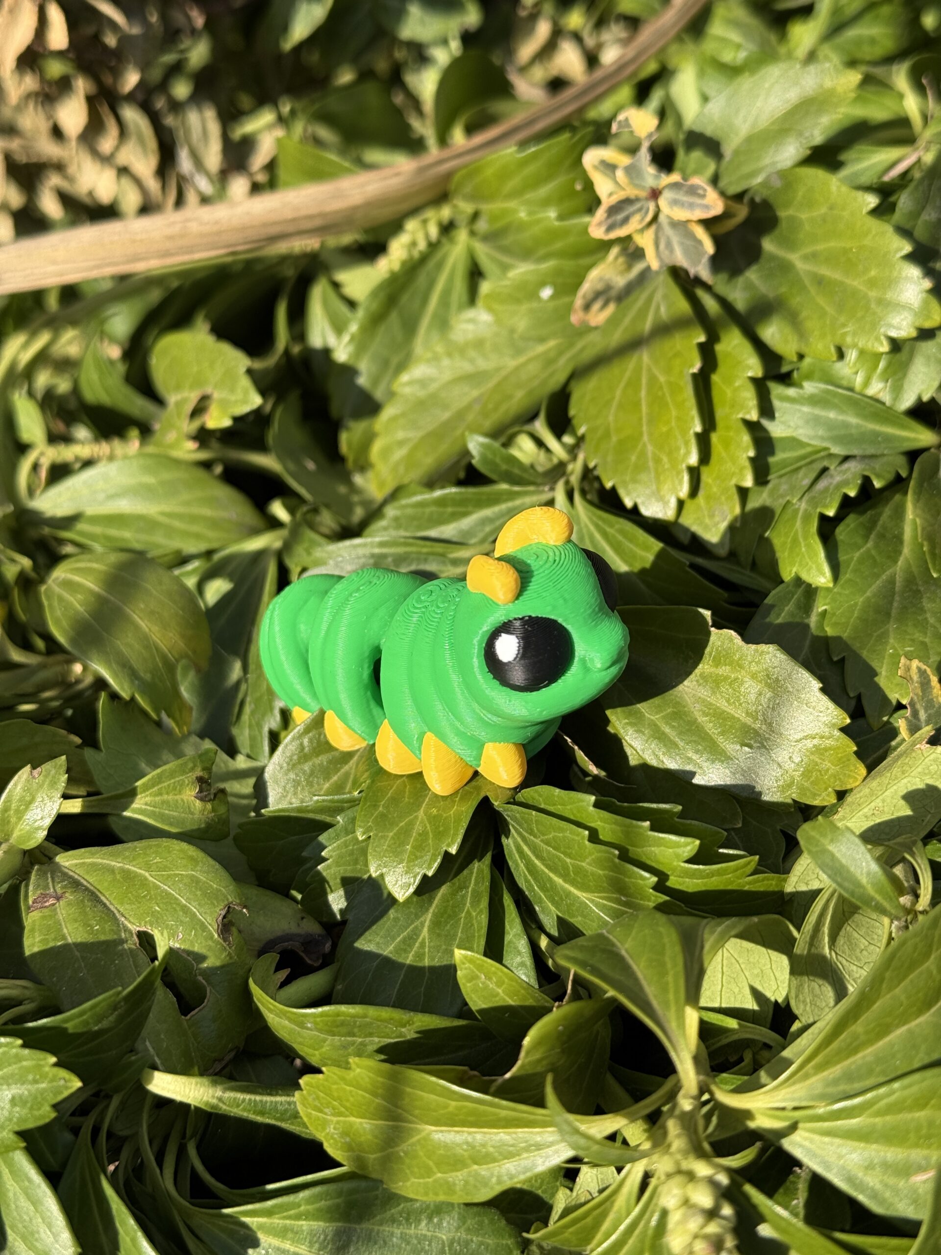 Gąsienica 3D – początek przemiany | mini figurka 3D z ruchomym tułowiem - obrazek 6