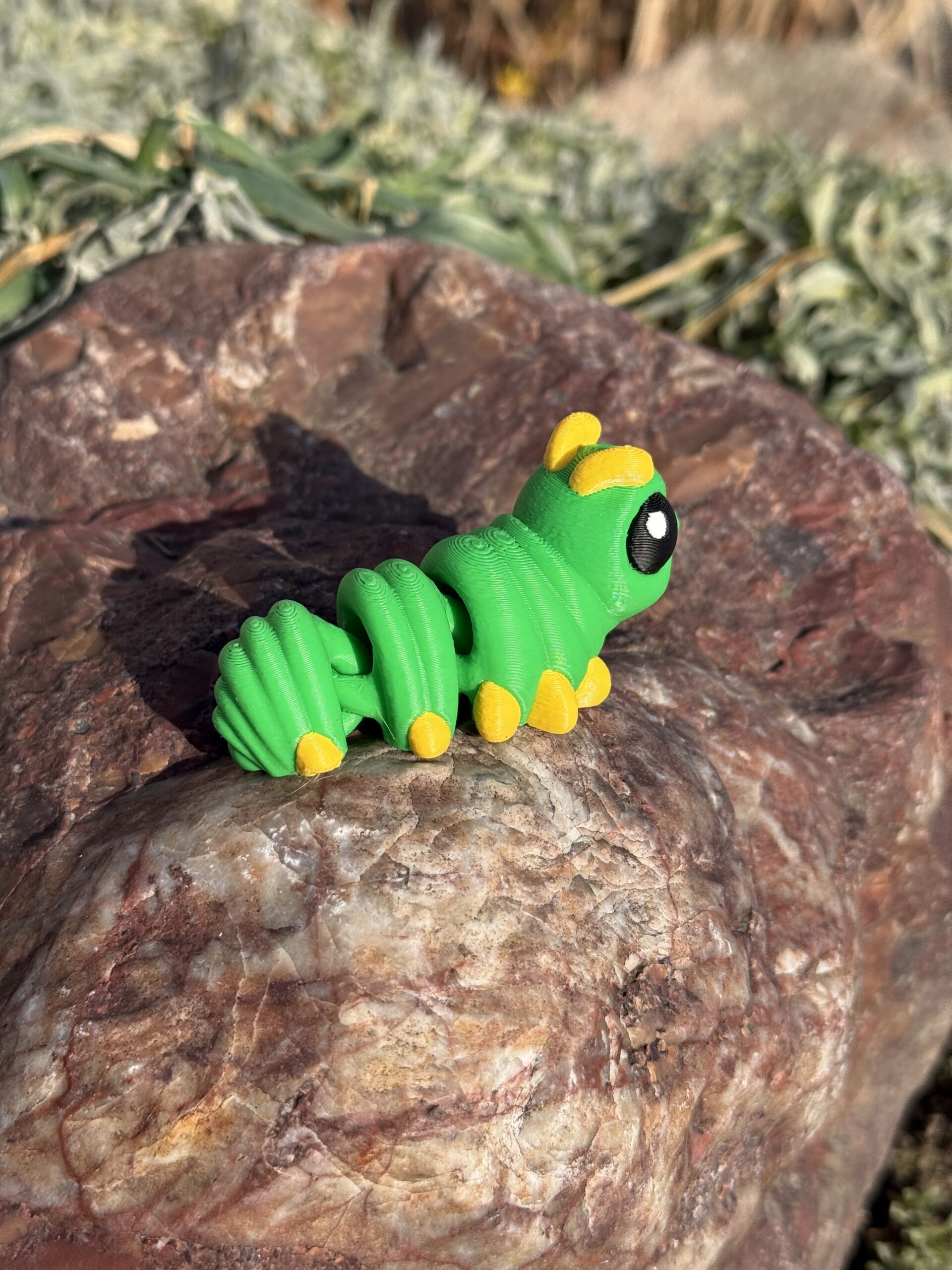 Gąsienica 3D – początek przemiany | mini figurka 3D z ruchomym tułowiem - obrazek 9