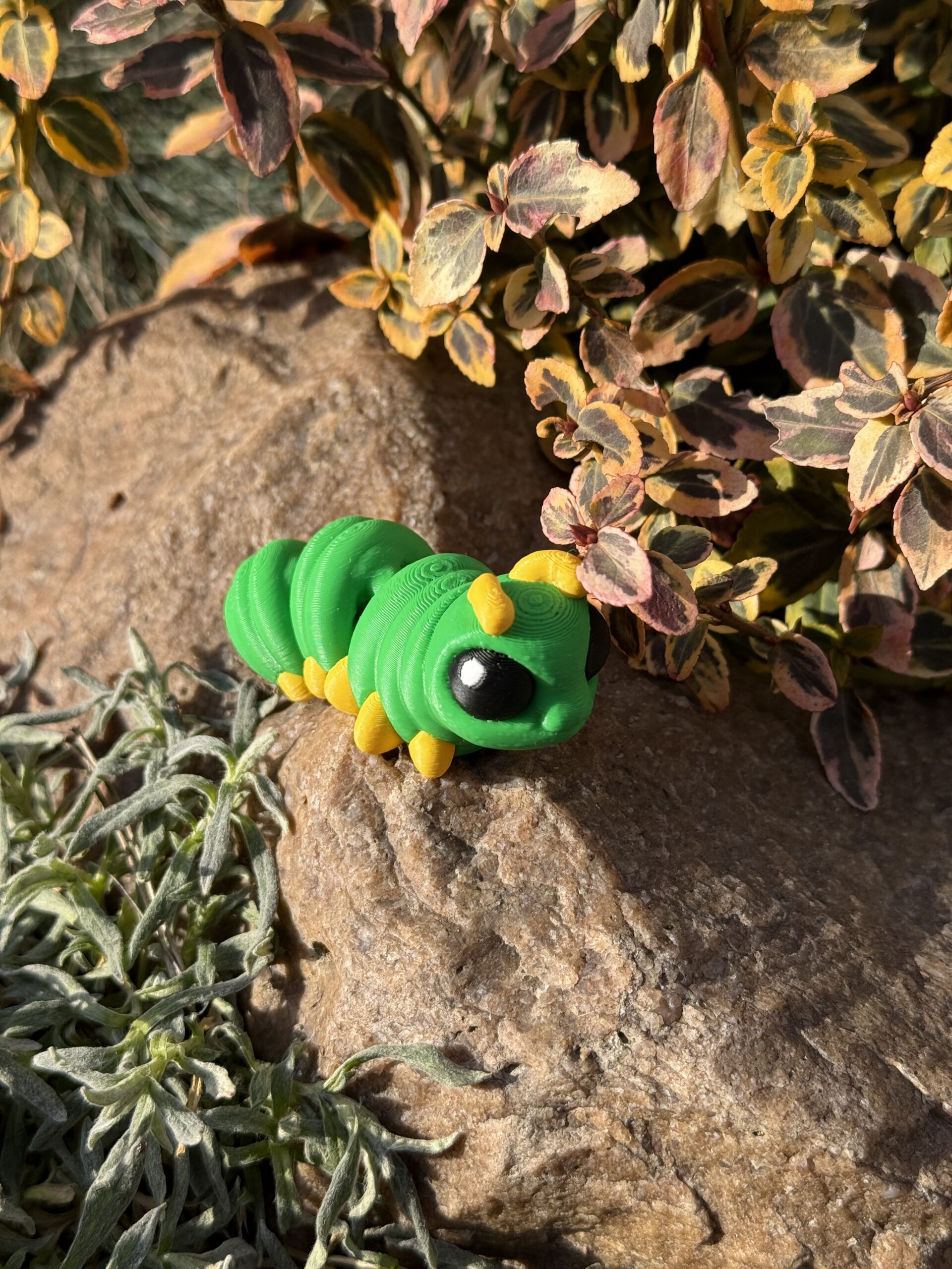 Gąsienica 3D – początek przemiany | mini figurka 3D z ruchomym tułowiem - obrazek 10