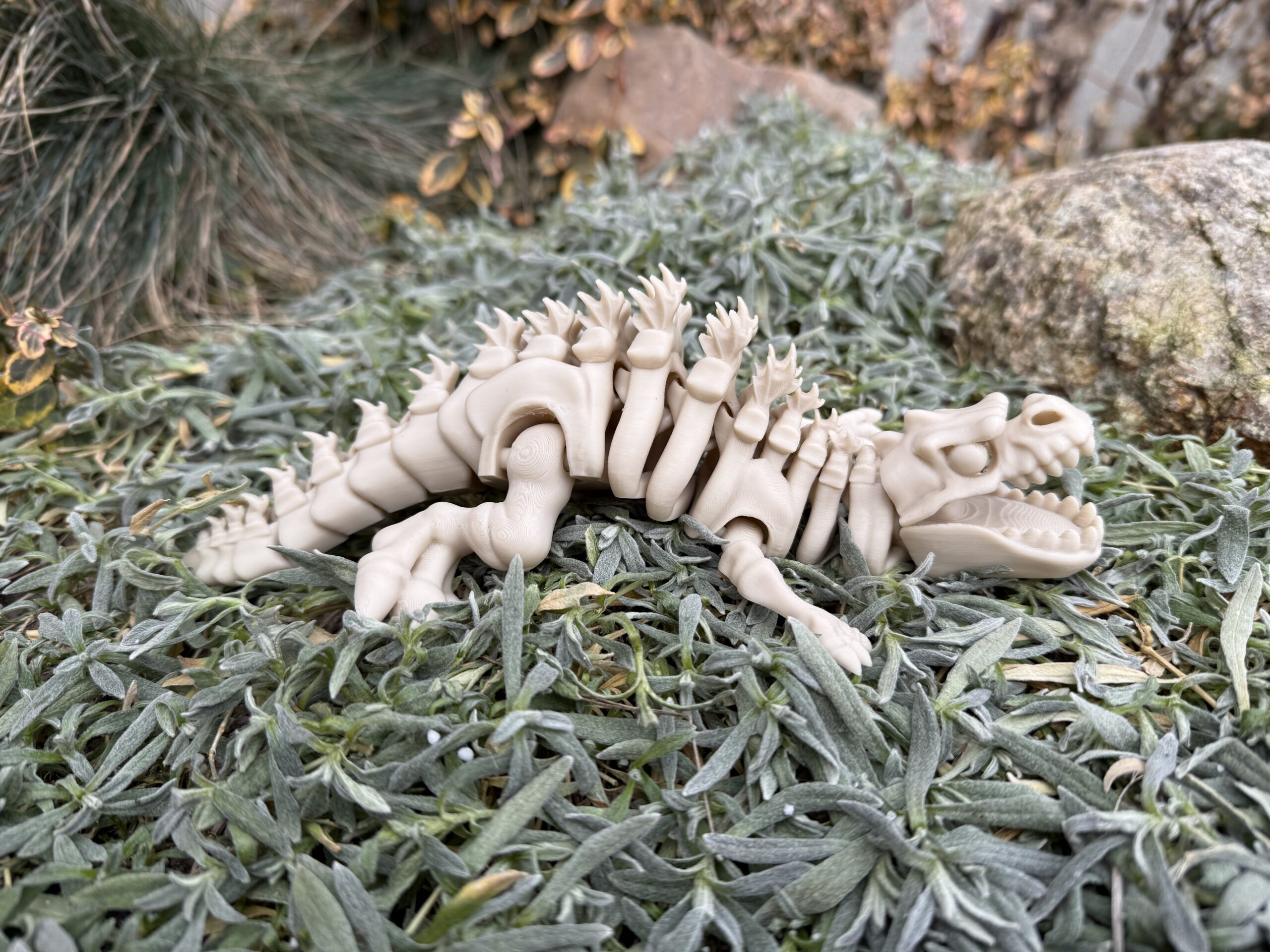 Godzilla 3D – szkielet legendarnego tytana, ruchoma figurka 3D z otwieraną paszczą - obrazek 6