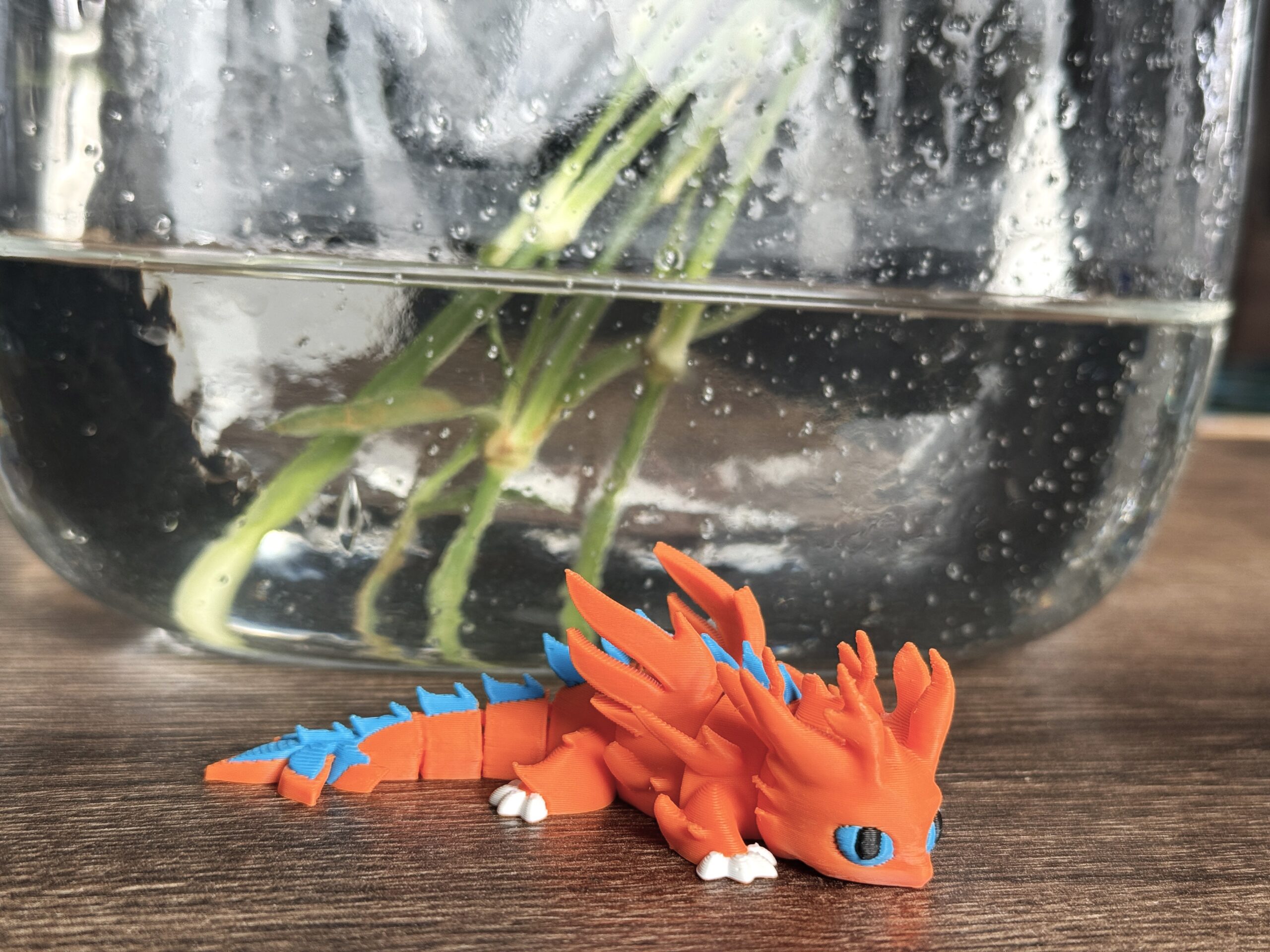 Blaze Ognisty Smok 3D – przegubowa figurka, ognisty smok z magnesem - obrazek 4