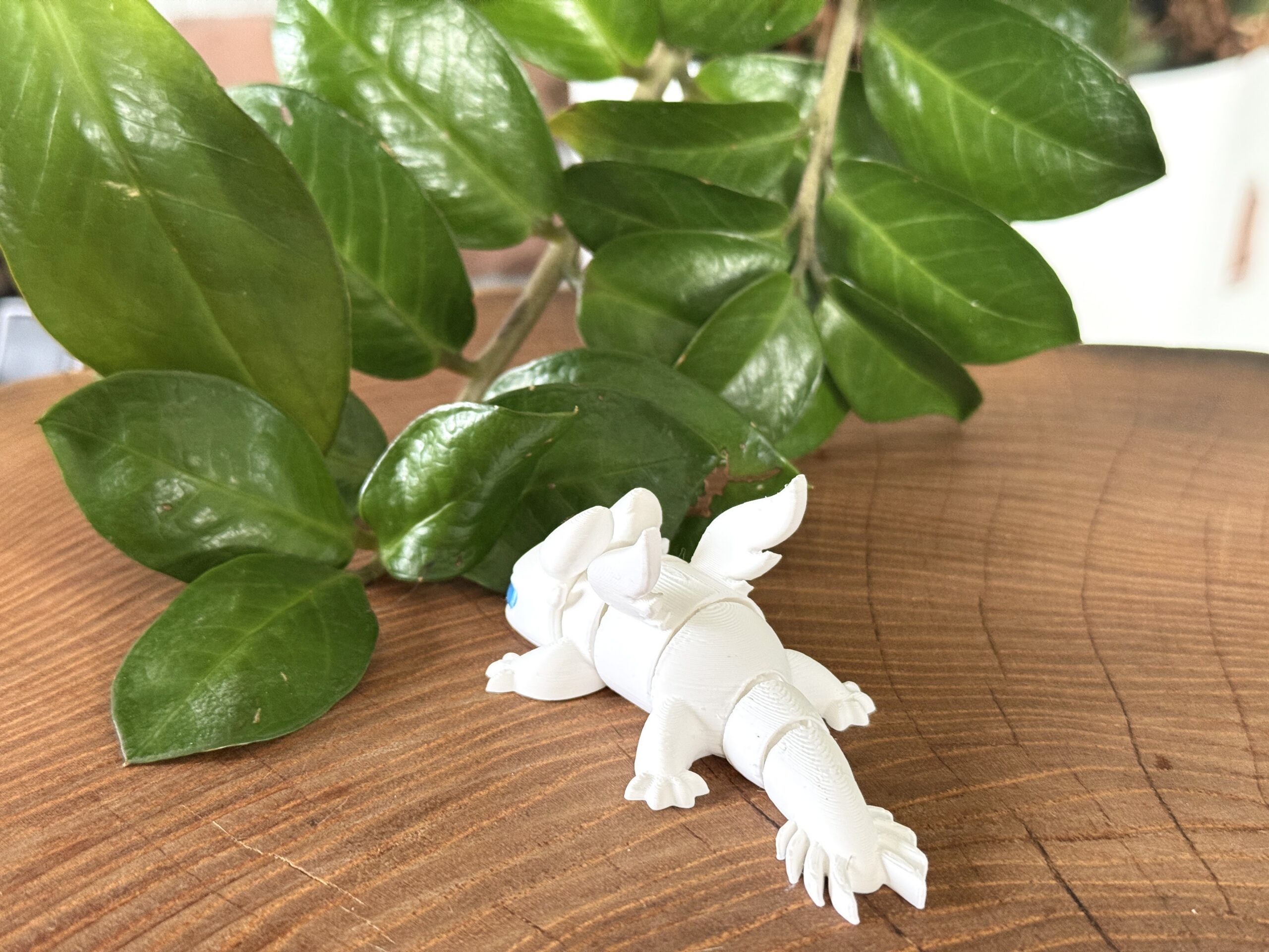 Biała Furia 3D – przegubowa figurka inspirowana „Jak wytresować smoka” - obrazek 12