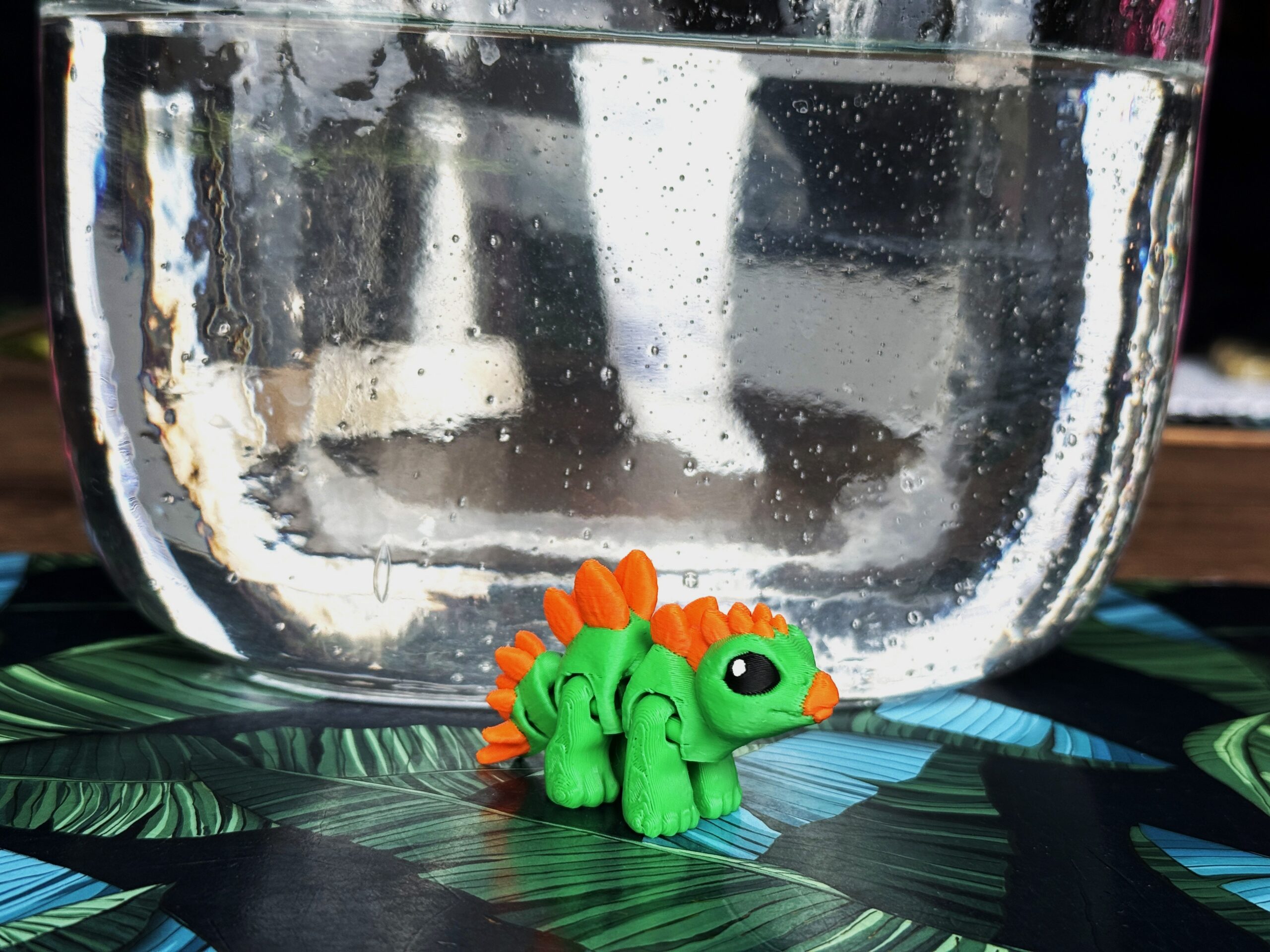 Słodki Dino Minimals 3D – przegubowa ruchoma mini figurka, kolekcja, zabawka - obrazek 3