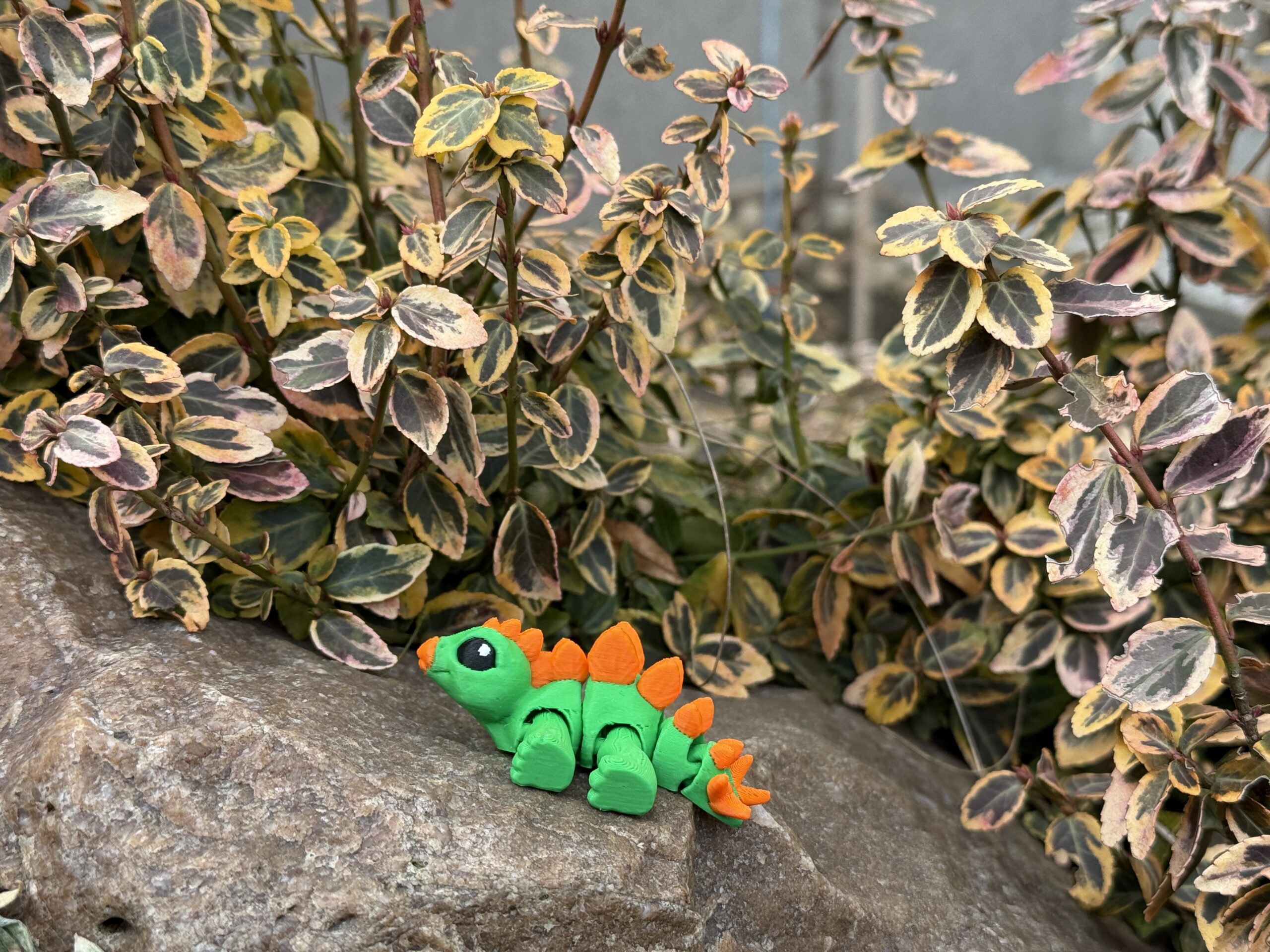 Słodki Dino Minimals 3D – przegubowa ruchoma mini figurka, kolekcja, zabawka - obrazek 9