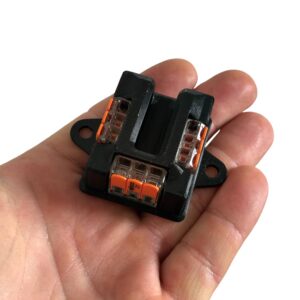 Blok rozdzielczy do kostek WAGO 221-413 – solidny uchwyt 3-sekcyjny