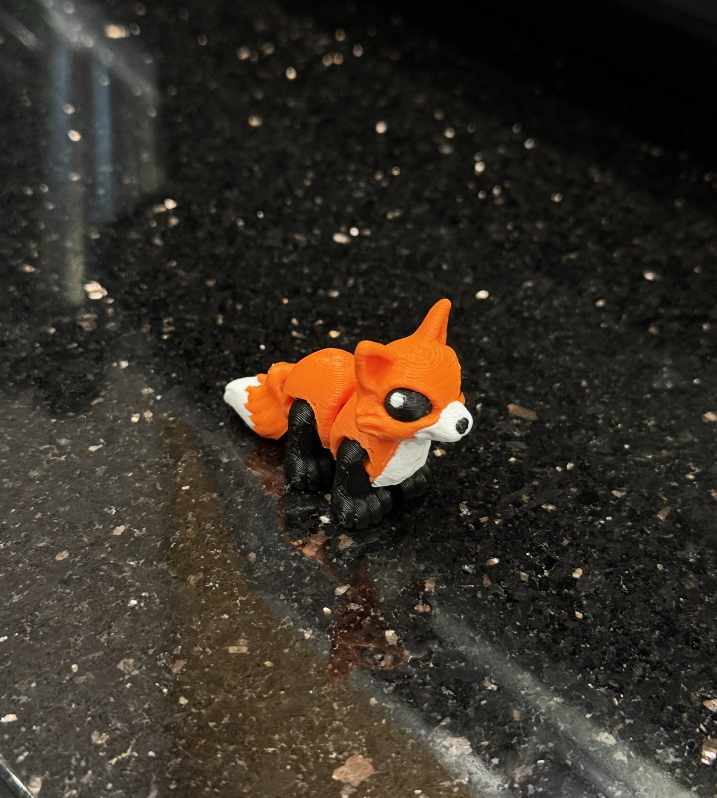 Słodki Lis, Lisek Minimals 3D – ruchoma mini figurka, kolekcja, zabawka - obrazek 4