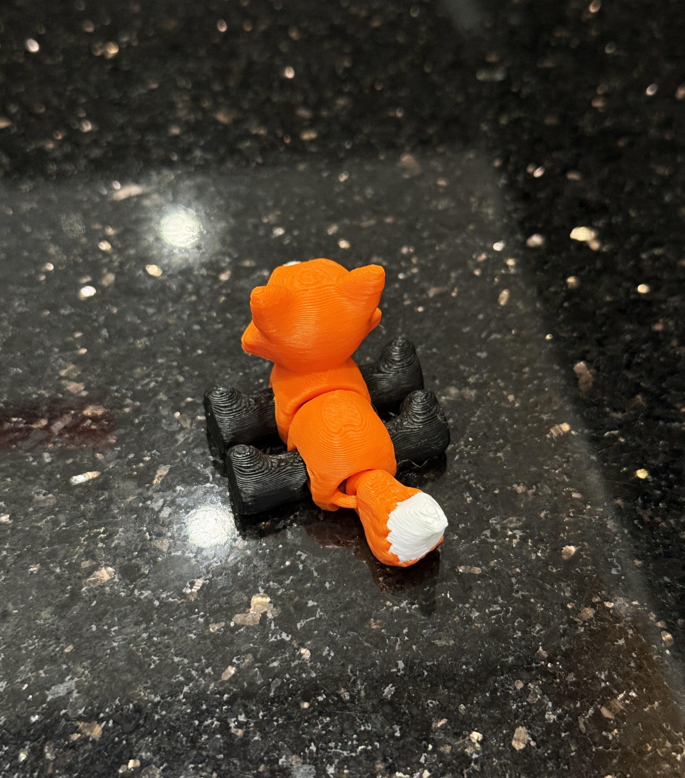 Słodki Lis, Lisek Minimals 3D – ruchoma mini figurka, kolekcja, zabawka - obrazek 6