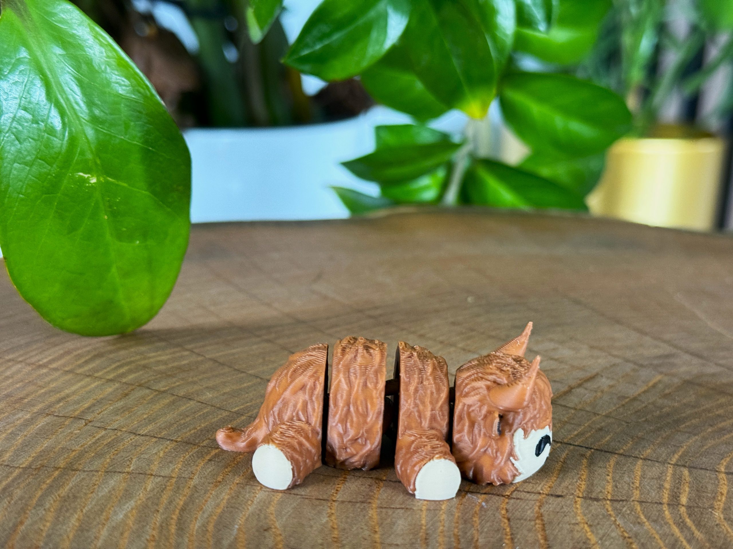 Krówka Górska Mini 3D – przegubowa figurka, urocza krówka z rogami - obrazek 6