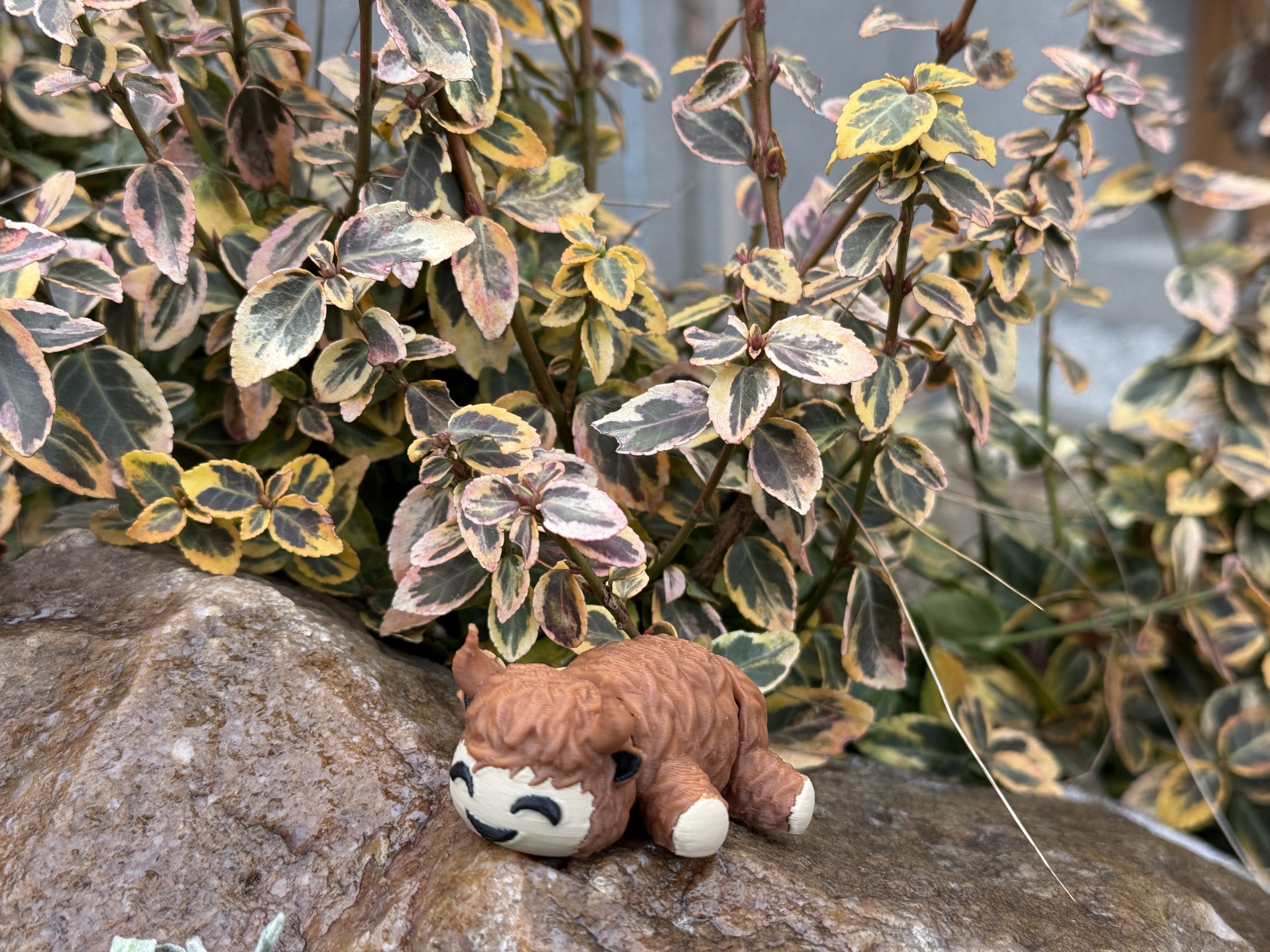 Krówka Górska Mini 3D – przegubowa figurka, urocza krówka z rogami - obrazek 12