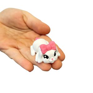 Słodki Króliczek Minimals 3D – ruchoma mini figurka z różową kokardką, kolekcja, zabawka